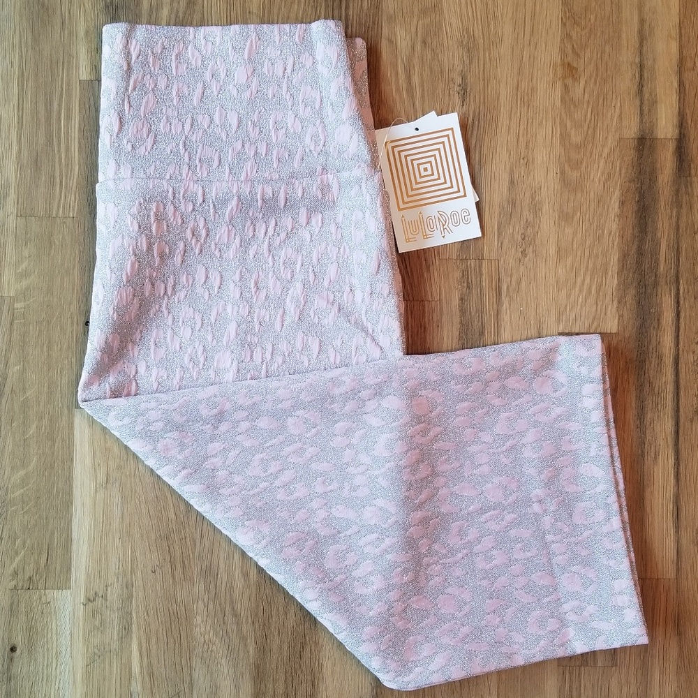 Lularoe M Elegant Cassie *buy 3, get 30% off!*